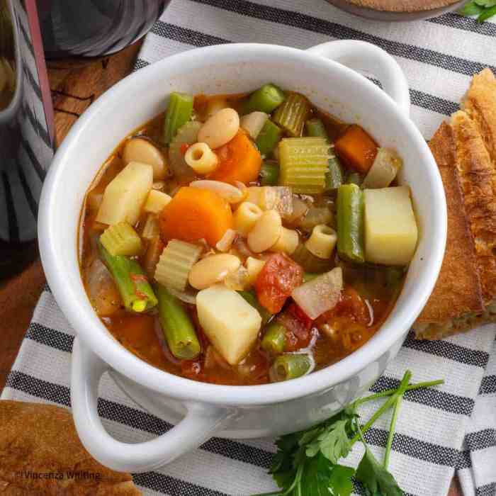 Simple recipe for vegetable soup